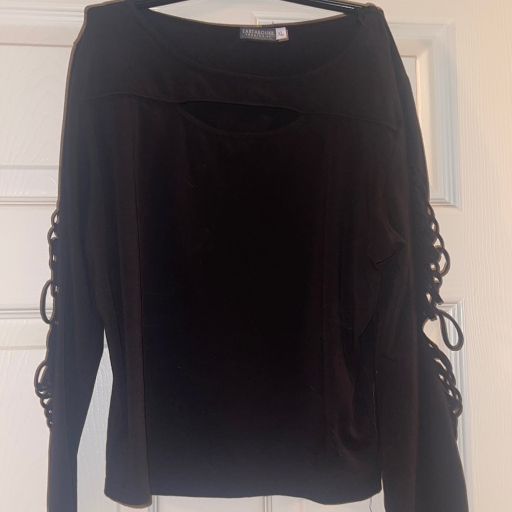 Braided Long Sleeve Earthbound Crop Top Size XL